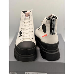 Palladium Revolt Hi Tx White And Black Platform Shoes 100% Vegan Sz. 9.5